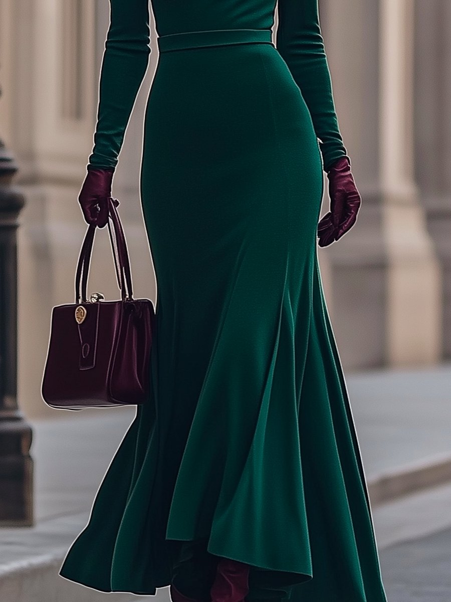 Sophisticated Emerald Green Turtleneck Dress in Stretch Cotton Blend Sophisticated Emerald Green Turtleneck Dress in Stretch Cotton Blend
