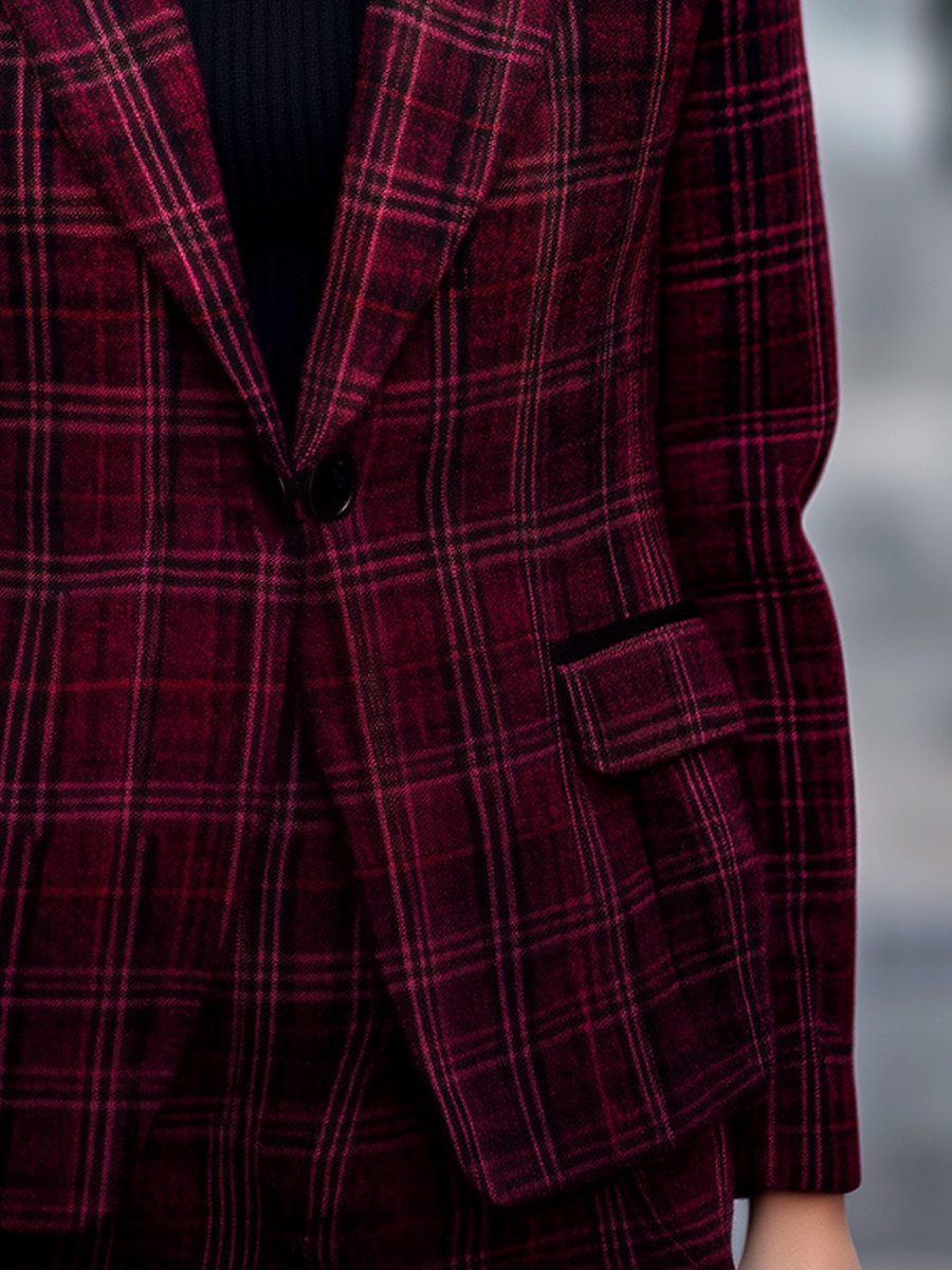 Classic Red Plaid Wool Blazer with Tailored Fit Classic Red Plaid Wool Blazer with Tailored Fit